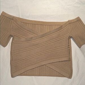 Aerie NWOT Women's Cropped Reversible Off-Shoulder Ribbed Sweater Tan small